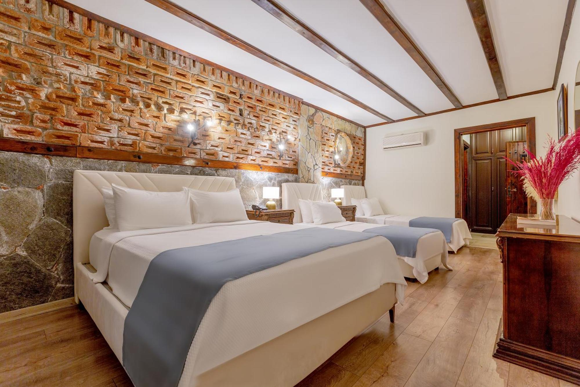 Papazlikhan Hotel Altınoluk Zimmer foto